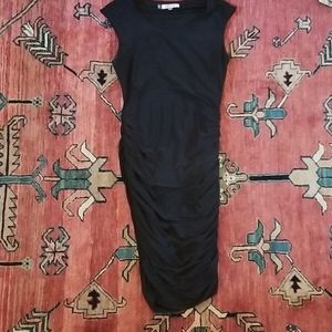 Black bodycon dress